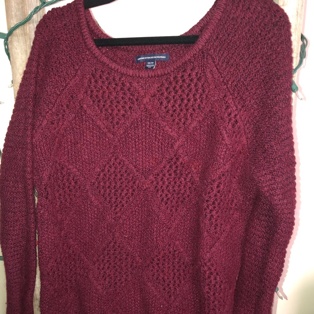 American Eagle Sweater